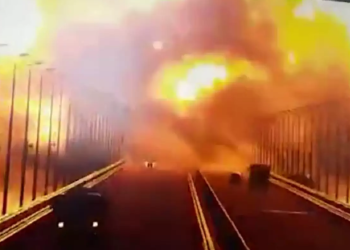 Γέφυρα του Κερτς: Βίντεο ντοκουμέντο από τη στιγμή της έκρηξης