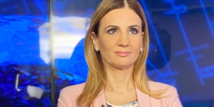 anca-alexandrescu-biografie-4