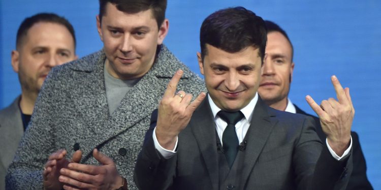190419195745-volodymyr-zelensky-ukraine-debate
