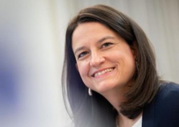 dc40f3b7fcb3d59a5818f3e156f76add_xl