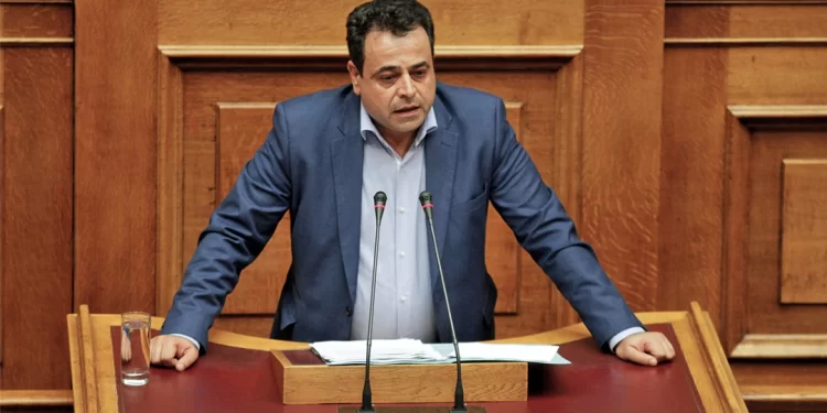 nektarios_santorinios_2xr