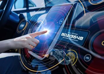 aytokinito-se-parakoloythei-01