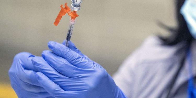 20230127_nid_covid_vaccine_sub-1024x677