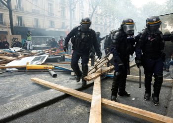 64525f13a310b60580cc429b