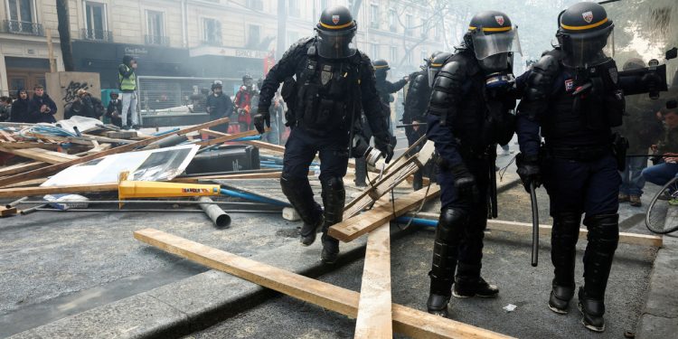 64525f13a310b60580cc429b